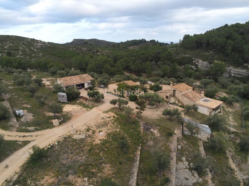 Foto fdf424ce-ae7d-4982-84a6-c7752afe94bf. Masia amb aparcament a Perelló (El)