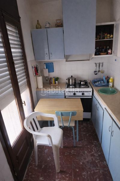 Foto a373b29b-229c-4b79-811f-1a403e58f837. Casa oportunidad en el casco antiguo casa con 2 apartamentos y terraza en Ametlla de Mar (L´)