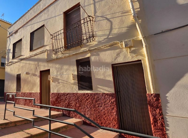 Foto df36b757-7179-4c4a-9e86-aca2148858d2. Casa oportunidad en el casco antiguo casa con 2 apartamentos y terraza en Ametlla de Mar (L´)