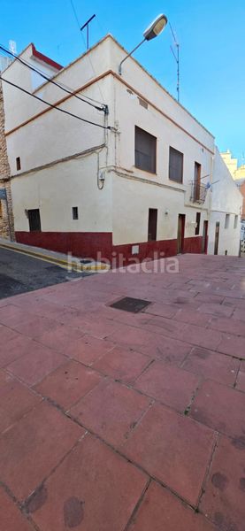 Foto e3db749b-8c64-4bd7-9ede-d817d19c9c07. Casa oportunidad en el casco antiguo casa con 2 apartamentos y terraza en Ametlla de Mar (L´)