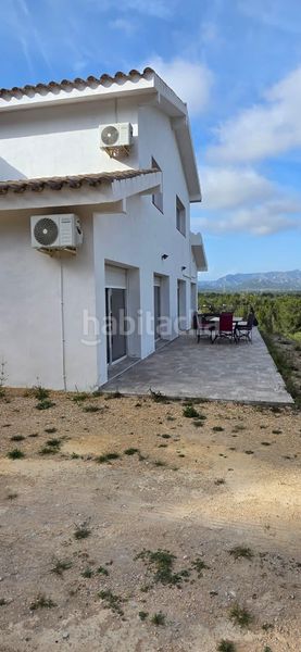 Foto 00d8f478-0a30-491f-84dc-aa5e3d0283e7. Masia a Perelló (El)