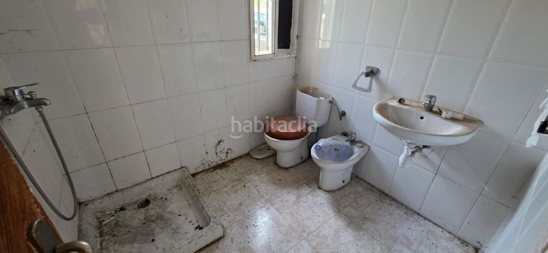 Foto a6ac2935-c510-48a8-88e6-e4cea4af4cd3. Masia a Perelló (El)