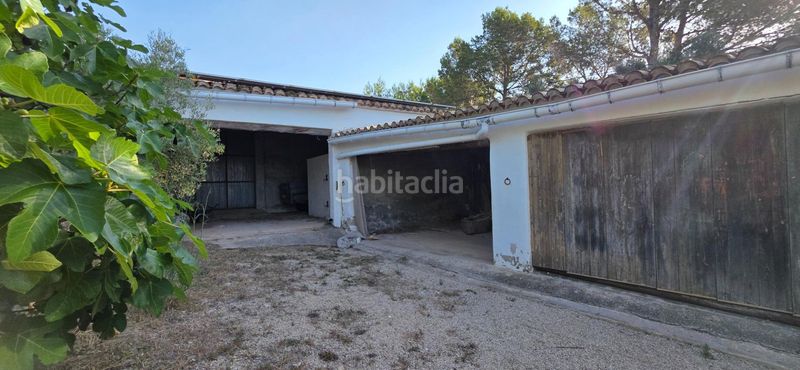 Foto 127e2d8d-f0cb-4c36-a87d-6fe6443e4e87. Masia amb calefacció aparcament piscina a Perelló (El)