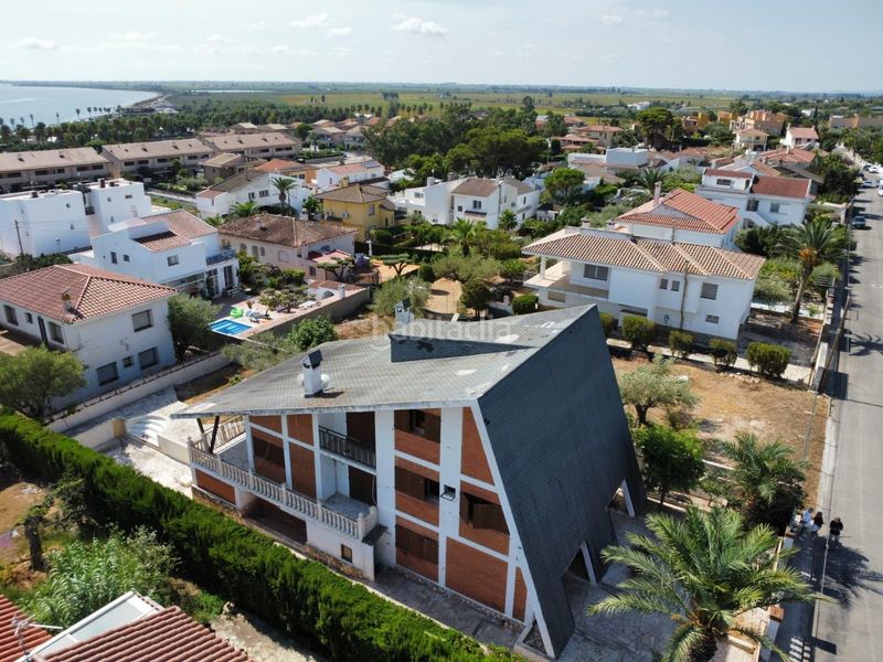 Foto 0def7e77-958e-4b0e-b53d-d0ed73a931e9. Casa amb aparcament piscina a Ampolla (L´)