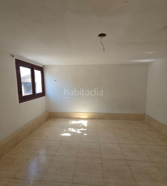 Foto a360453f-f125-4228-b946-d599f4f7eede. Casa amb aparcament piscina a Ampolla (L´)
