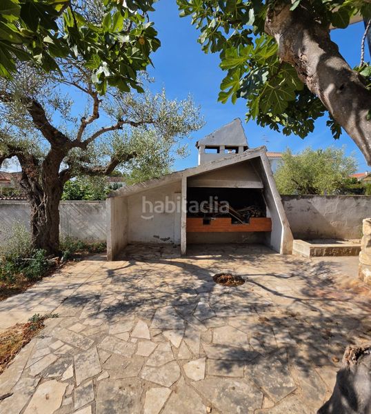 Foto cb706a94-d9f6-410a-bed0-5a3852378a55. Casa amb aparcament piscina a Ampolla (L´)