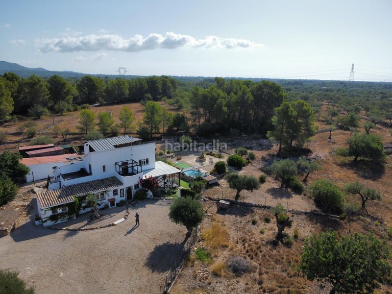 Foto 64a92017-8bca-4abe-b47c-cef1af2f623d. Masia amb piscina a Perelló (El)