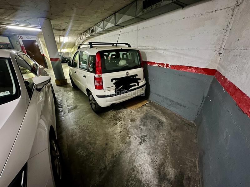 Foto a6d44810-7a6b-449d-9038-6d8e806c4e4b. Autoparkplatz in El Pedró Cornellà de Llobregat