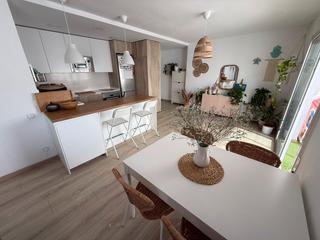 Etagenwohnung  Avinguda de barcelona. 3 dormitorios, exterior, con ascensor y balcón