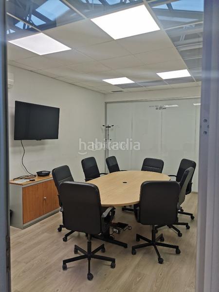 Foto d2f7d49b-be66-4c3e-9e5f-bf21442d79d0. Miete büro in Gràcia Sabadell