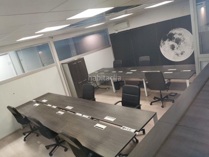 Foto ed44279e-9556-4126-9454-77432e13bfe7. Lloguer oficina a Gràcia Sabadell