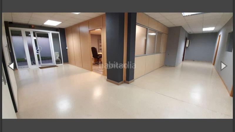 Foto a9c52fd5-b3d8-4055-a72c-04b6c91ef242. Ufficio in Can Deu Sabadell