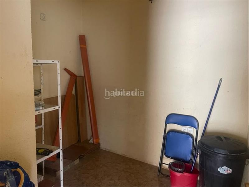 Foto 776d1def-e82a-4fb3-a2a0-ef894c7a5157. Location local commercial dans Poble Nou Sabadell