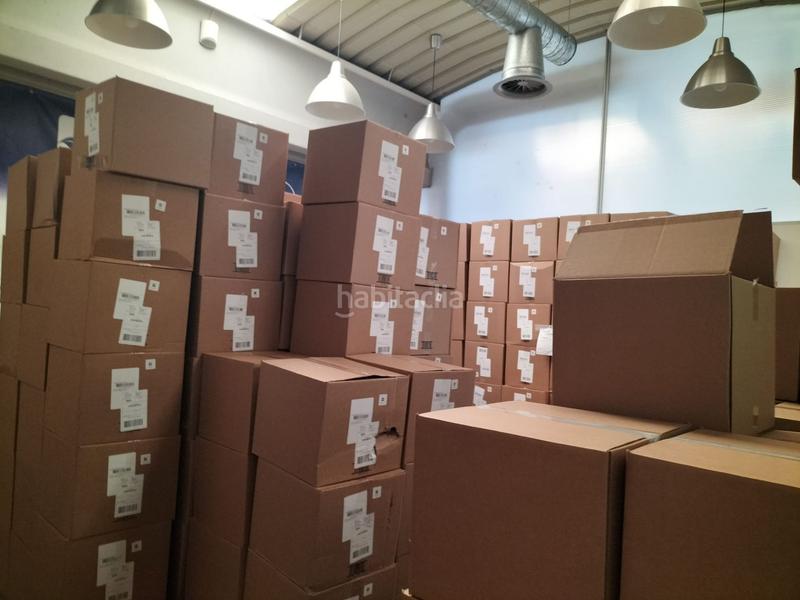 Foto 2d70dc9a-14eb-414c-b122-1e1720de6dab. Industrial building in Eixample Sabadell