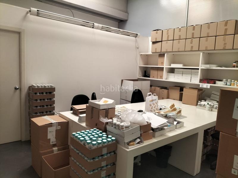 Foto 861d8b5b-86cc-43fa-b40b-46ee99851614. Industrial building in Eixample Sabadell