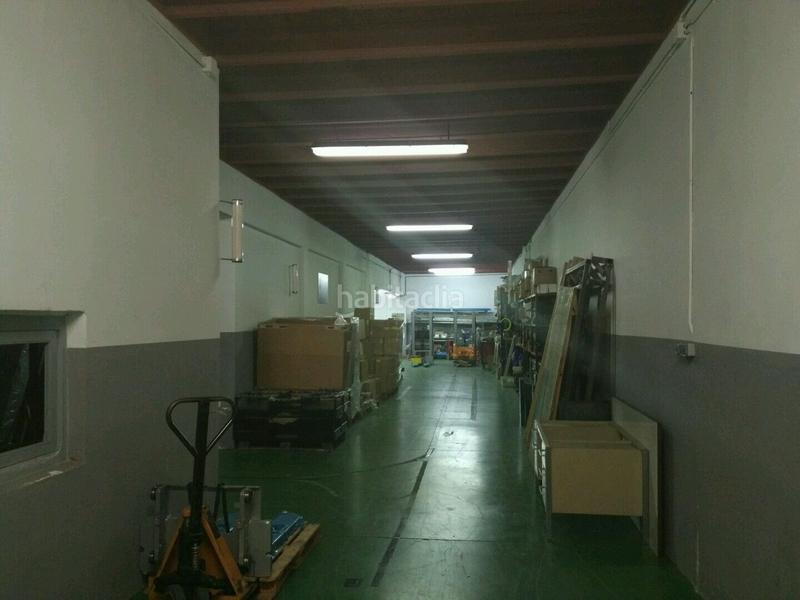 Foto d324c349-741a-4008-a854-bcd509488360. Location bâtiment à usage industriel dans Can Feu Sabadell