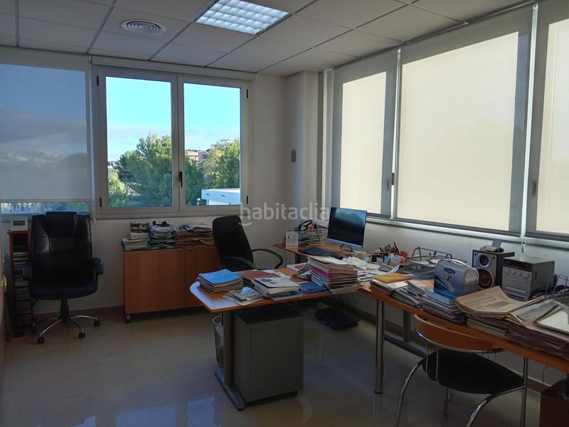 Foto 5f633dc8-82a6-4c8f-96a9-b2fb28c29324. Miete büro in Can Vallhonrat Rubí