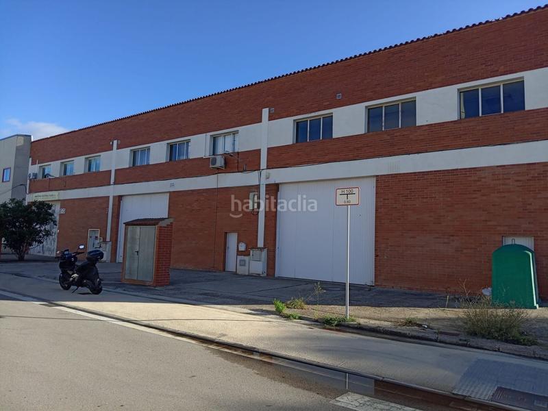 Foto 3085716f-9244-43a0-bce4-003a1a5ca88c. Nave industrial nave en venta en Sant Esteve Sesrovires