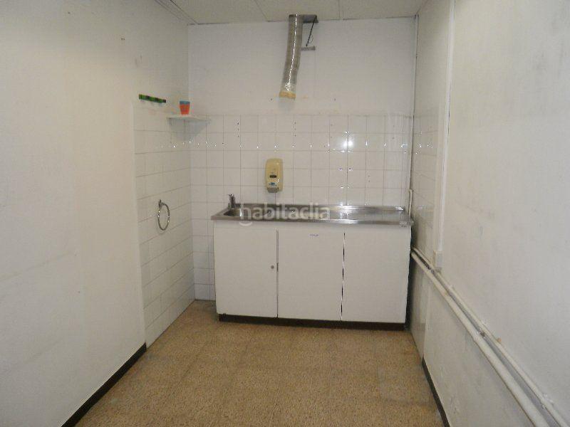 Foto 82b514ea-b56d-49dd-87e2-7073a11c7648. Local comercial a Torre-romeu Sabadell
