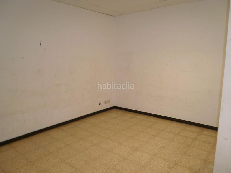 Foto 9a8e5378-cd14-47d0-b2e7-ab7489f4c9ed. Local comercial a Torre-romeu Sabadell
