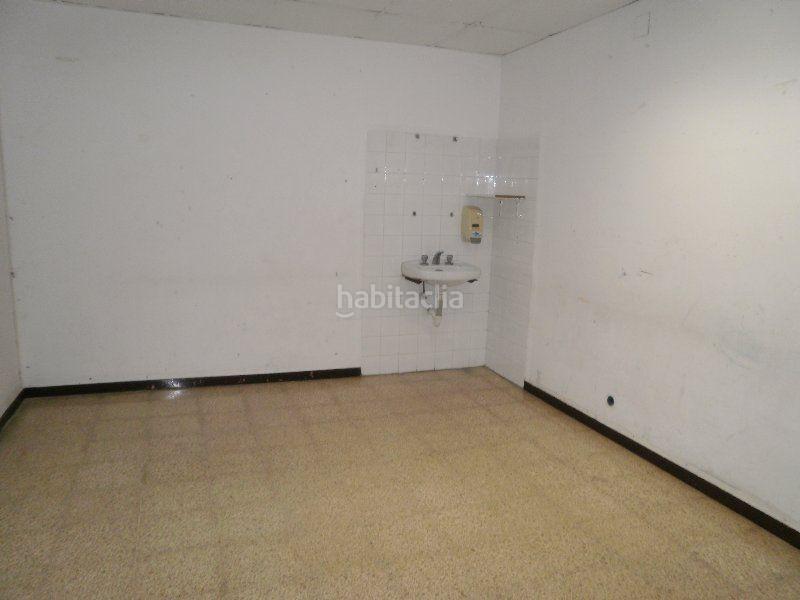 Foto aa1751b0-814b-42ea-b731-f960b373da5a. Local comercial a Torre-romeu Sabadell