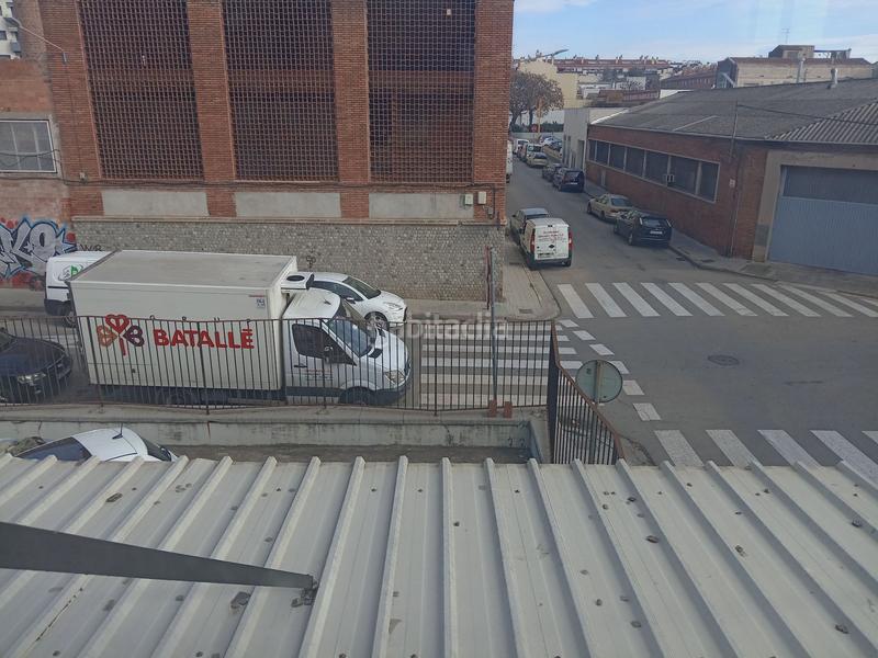 Foto 230b15db-1051-4810-81e6-3c3585a2bd48. Nau industrial a Gràcia Sabadell