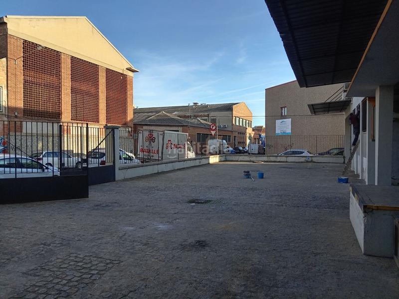 Foto 42d6907f-1adc-4421-b456-4ca1145ae561. Nau industrial a Gràcia Sabadell