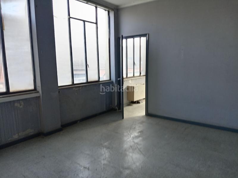 Foto 48cde7af-3ddf-4848-833b-9846e3689ccc. Nau industrial a Gràcia Sabadell