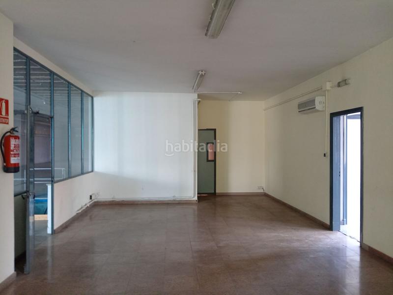 Foto cb8f9790-a288-452f-98c1-c0b922a2b88f. Nau industrial a Gràcia Sabadell