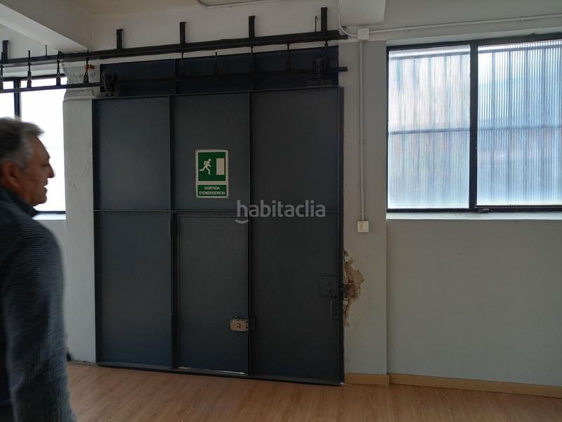 Foto de136744-3c1f-4462-8cd9-f9e73245d249. Nau industrial a Gràcia Sabadell