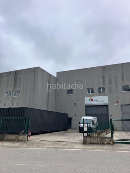 Foto 180bae41-a1c0-43cd-abd1-bc796742b959. Fabrikhalle in Vallirana