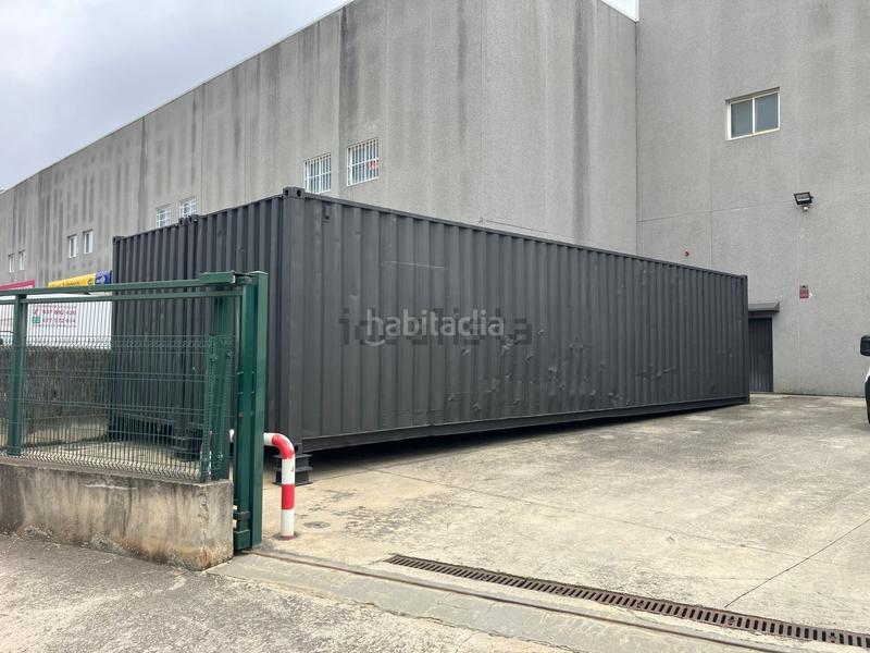 Foto 42f9d38d-b4a6-43ac-b645-9919f6b40b4e. Fabrikhalle in Vallirana