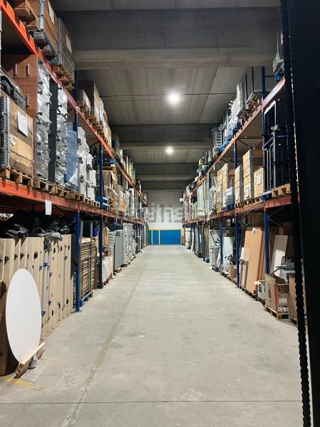 Foto 65a897b0-9b7e-4e1b-820a-9b9dd3f19e82. Fabrikhalle in Vallirana