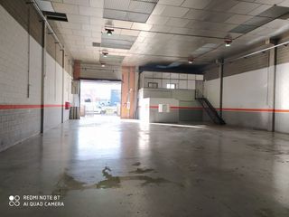 Miete Fabrikhalle  Solsones. Nave diáfana