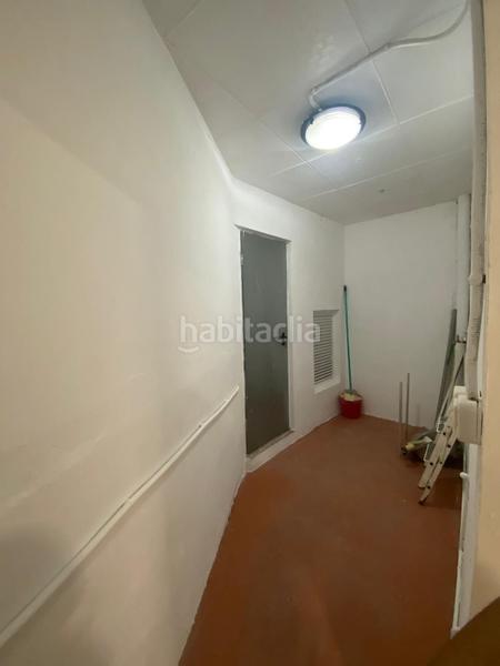 Foto 1802f6fe-29aa-4c8d-a458-41deb9f87371. Local commercial dans Can Rull Sabadell