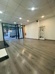 Locale commerciale in Can Rull
