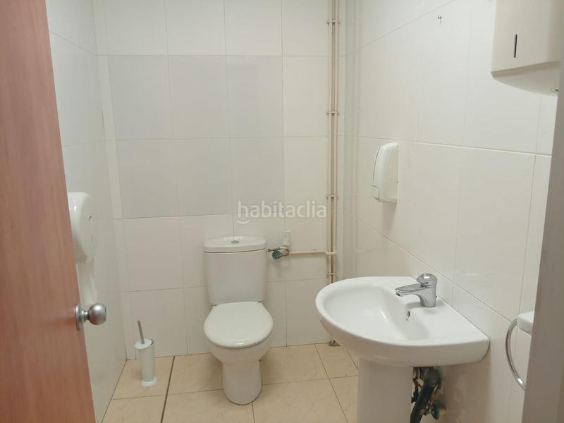 Foto c6bc681c-f043-4405-b06b-a933e6ee9908. Nave industrial nave impecable en Pallejà