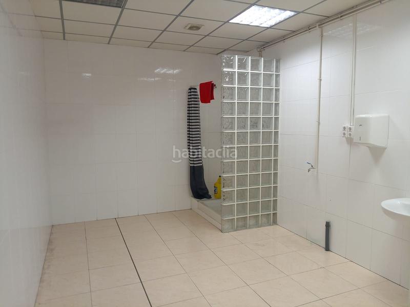 Foto ebb8832f-e76f-4f31-a8da-5ffc1ae04254. Nave industrial nave impecable en Pallejà