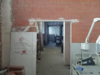 Local Comercial  Borrell. Local de obra