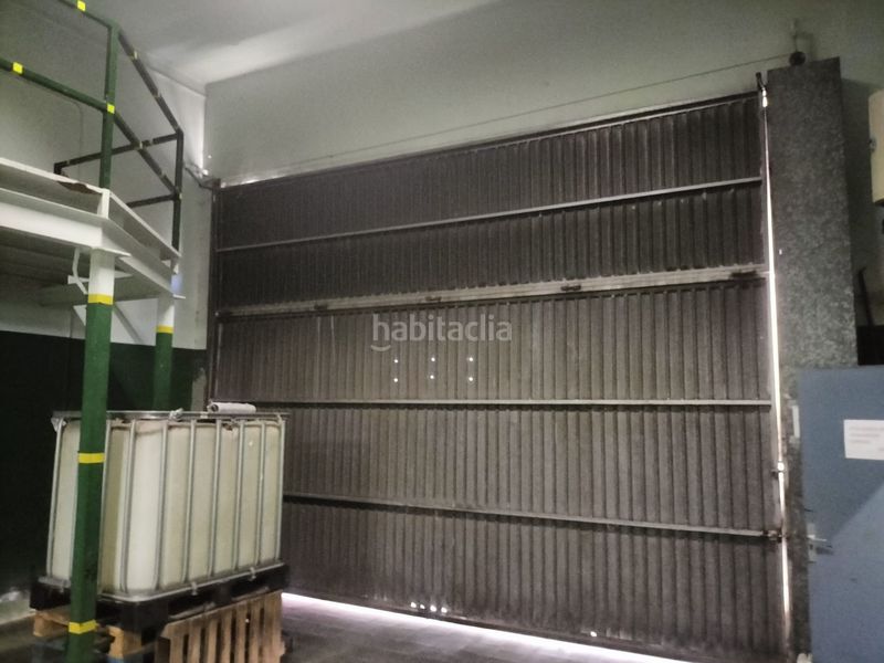 Foto bf018231-01da-465c-abbe-6820470e3a7a. Nau industrial a Gràcia Sabadell