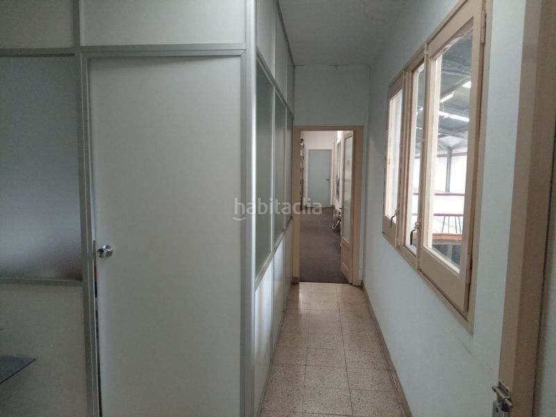 Foto 03b37f1e-f448-414a-853f-a612a2bb095c. Nau industrial a Zona Industrial Rubí