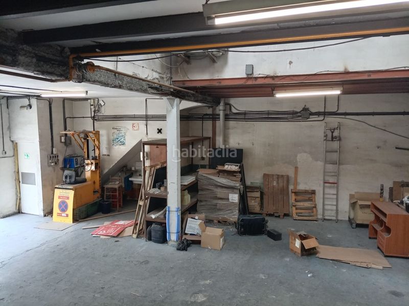 Foto 55dcc41f-9ce8-4c19-804d-6916420c9486. Nau industrial a Zona Industrial Rubí