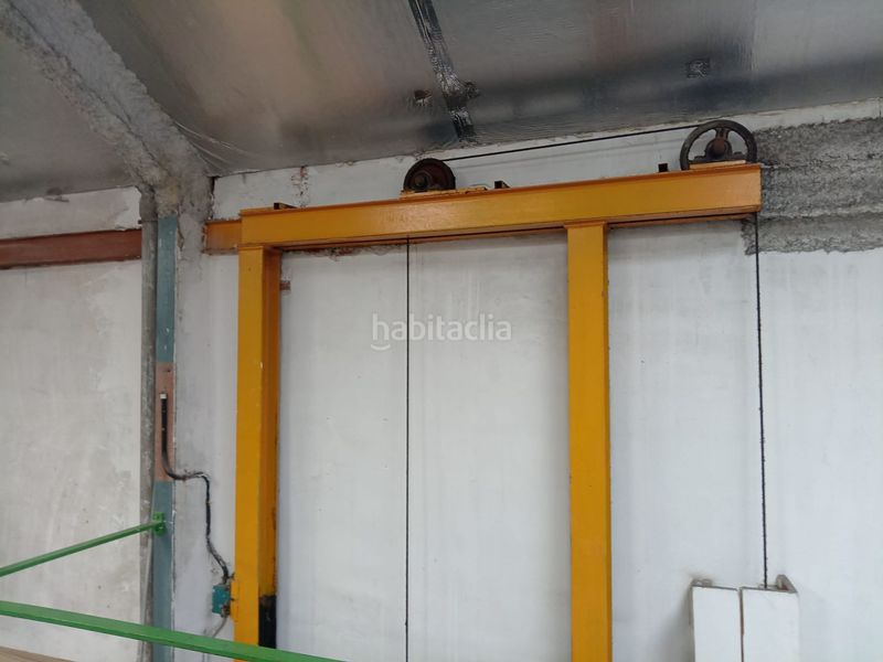 Foto e4a652c2-75d7-4e64-8ae6-acb1381d13b4. Nau industrial a Zona Industrial Rubí