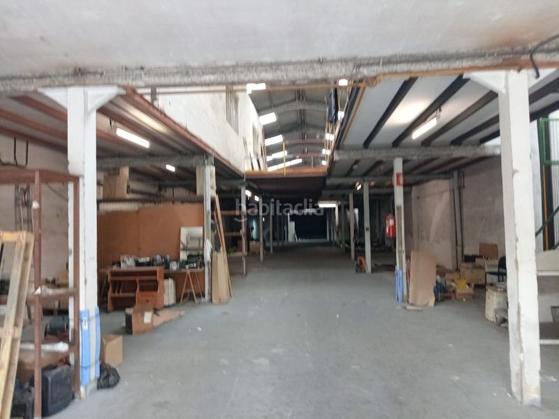 Foto f2e038fd-f04b-45eb-8c39-72b78410deec. Nau industrial a Zona Industrial Rubí