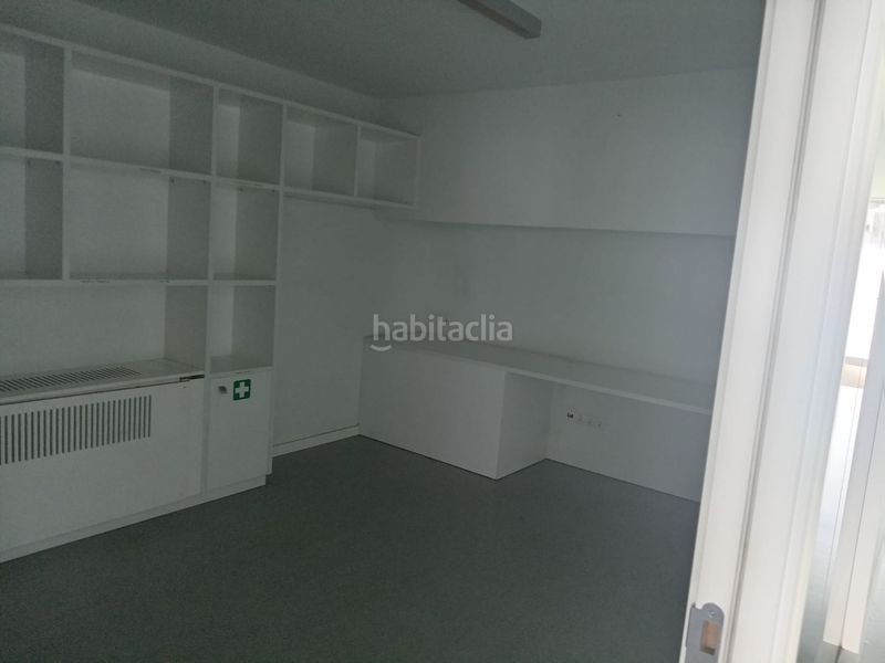 Foto 4724b545-1ee2-4124-b8b2-42071cf9c07e. Local comercial a Centre Sabadell