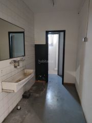 Miete Fabrikhalle in Zona Industrial. Nave en alquiler
