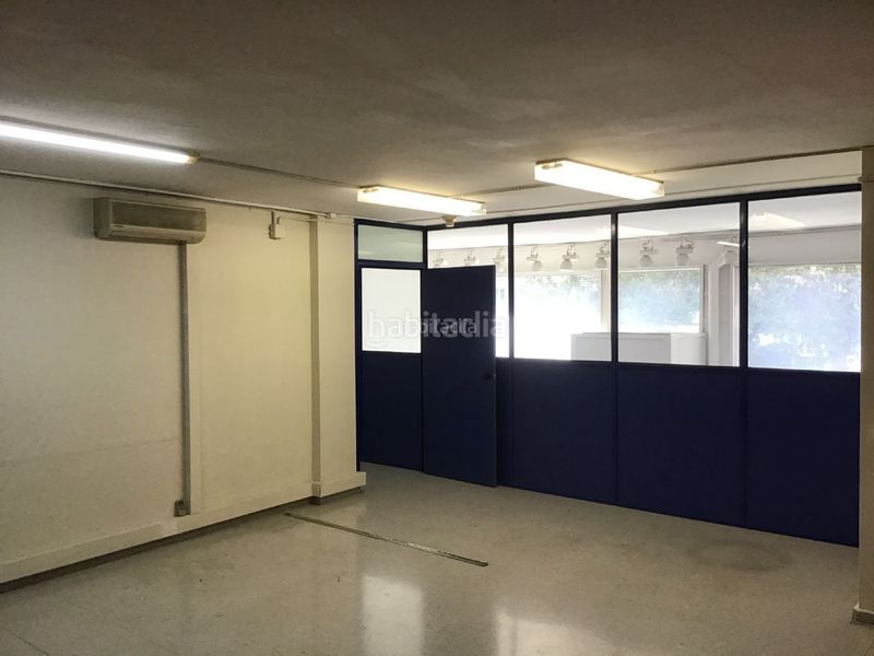 Foto 93d65b84-6f76-49f3-8d9d-8362bb4521e2. Local comercial a Eixample Sabadell