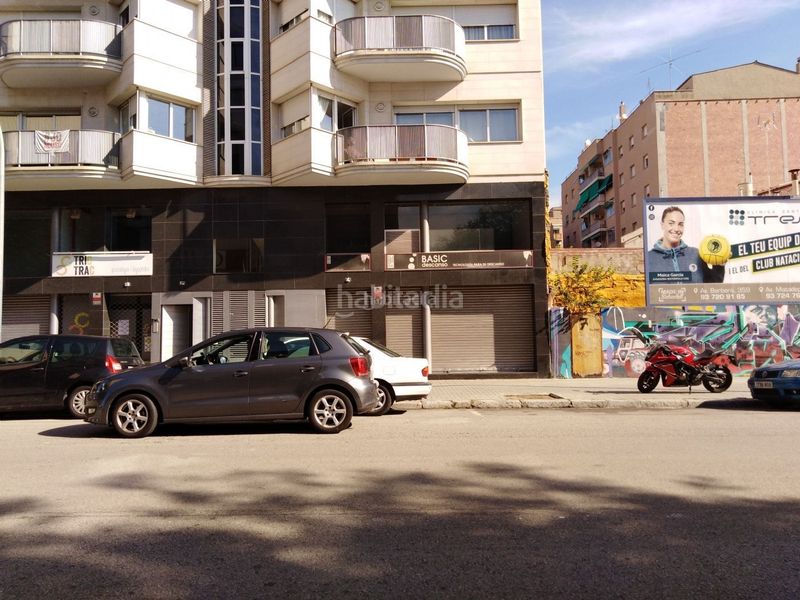 Foto a48bb384-e01c-46f2-8d86-984572b9834d. Local comercial a Eixample Sabadell