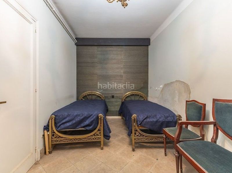 Foto 3fda379c-61ba-4710-bf01-782d504689b1. Casa adossada a Centre Sabadell