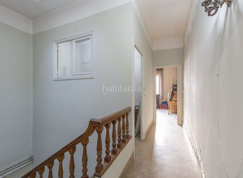 Foto 9a950440-6c1c-4852-8fc2-681811617746. Casa adossada a Centre Sabadell